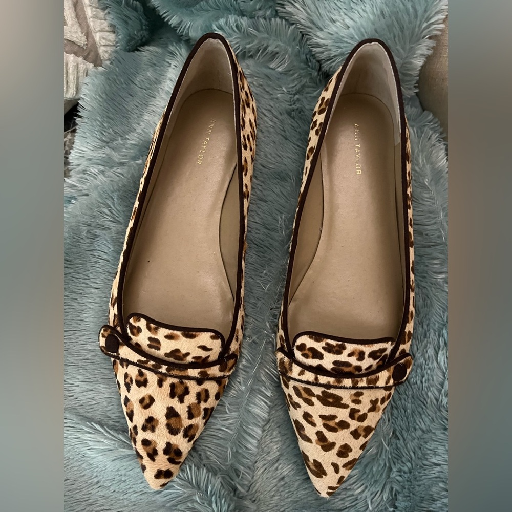 Ann Taylor,January Leopard Print, Haircalf Button Flats